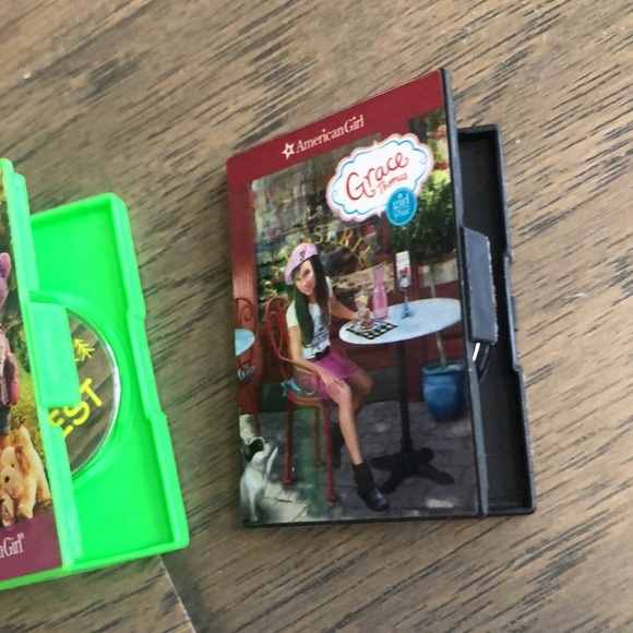 American Girl Big Screen TV with stand, DVD player, 2 DVDs - Picture 9 of 12